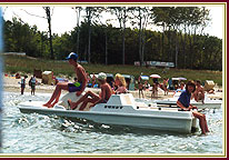 Tretboot fahren am Strand